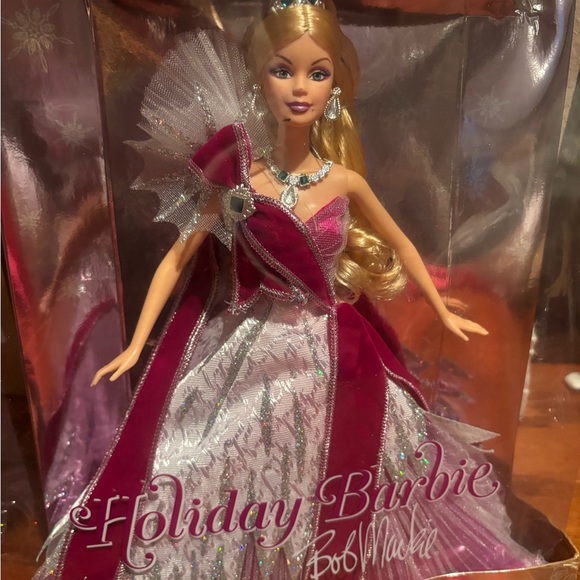 2005 Bob Mackey Holiday Barbie Doll - Picture 7 of 8